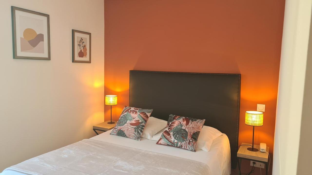 Le Beaugency Hotel Bagian luar foto