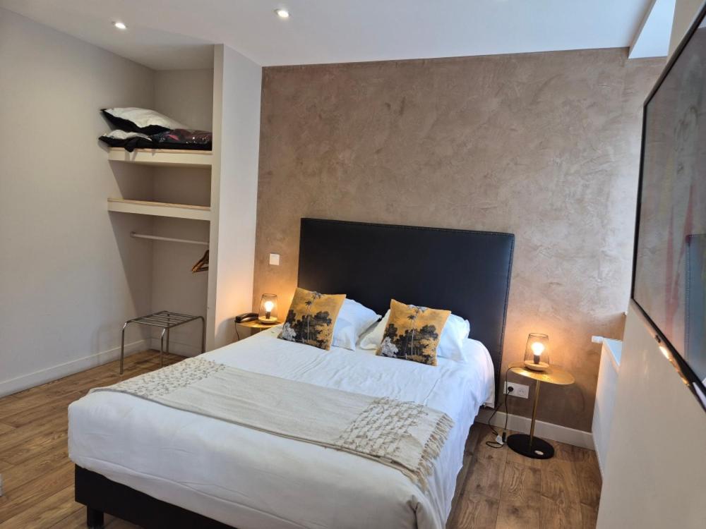 Le Beaugency Hotel Bagian luar foto