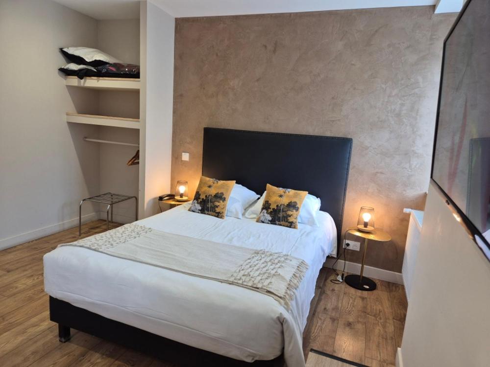 Le Beaugency Hotel Bagian luar foto