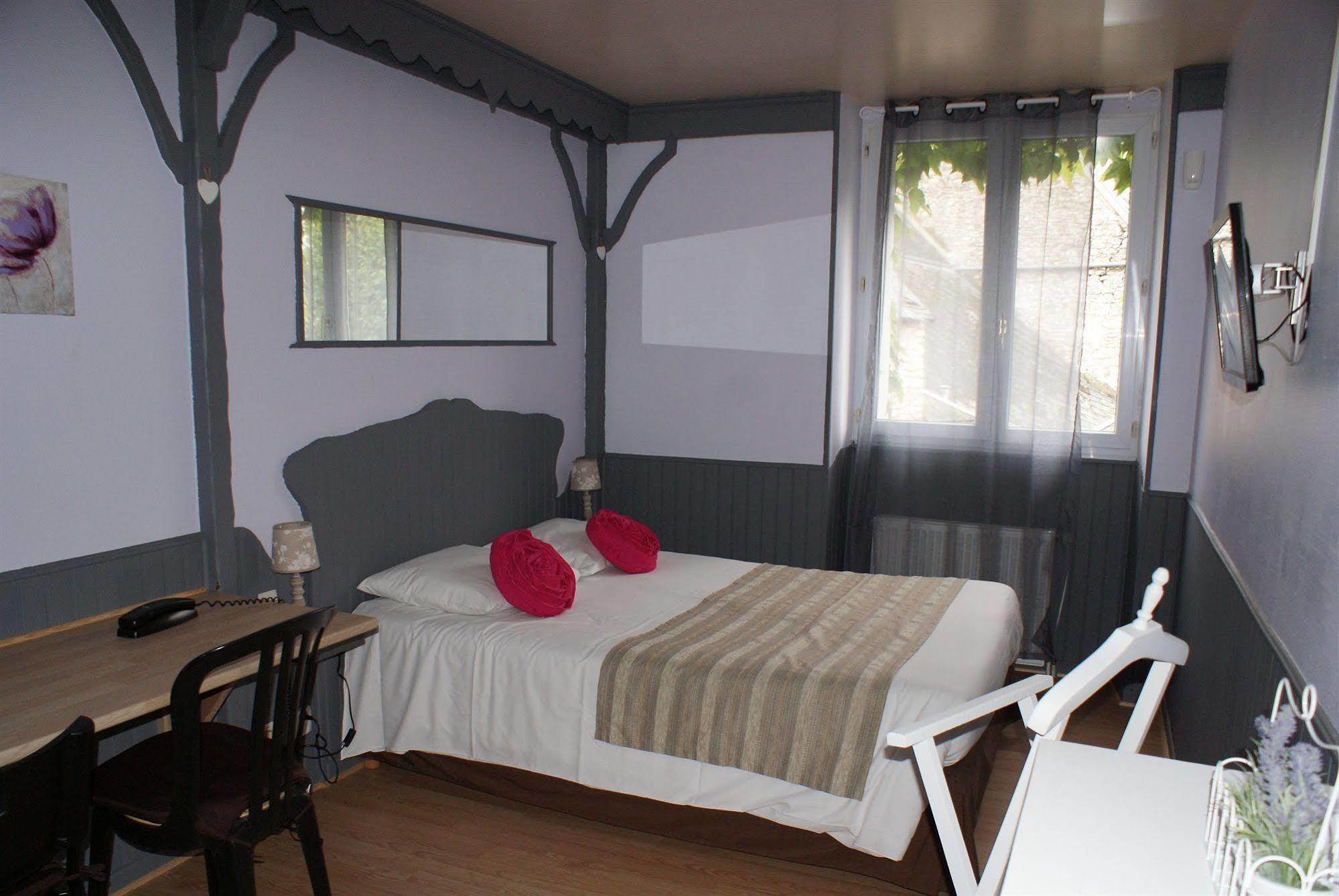 Le Beaugency Hotel Bagian luar foto