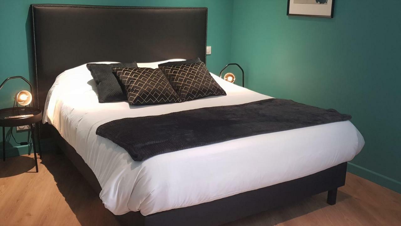 Le Beaugency Hotel Bagian luar foto