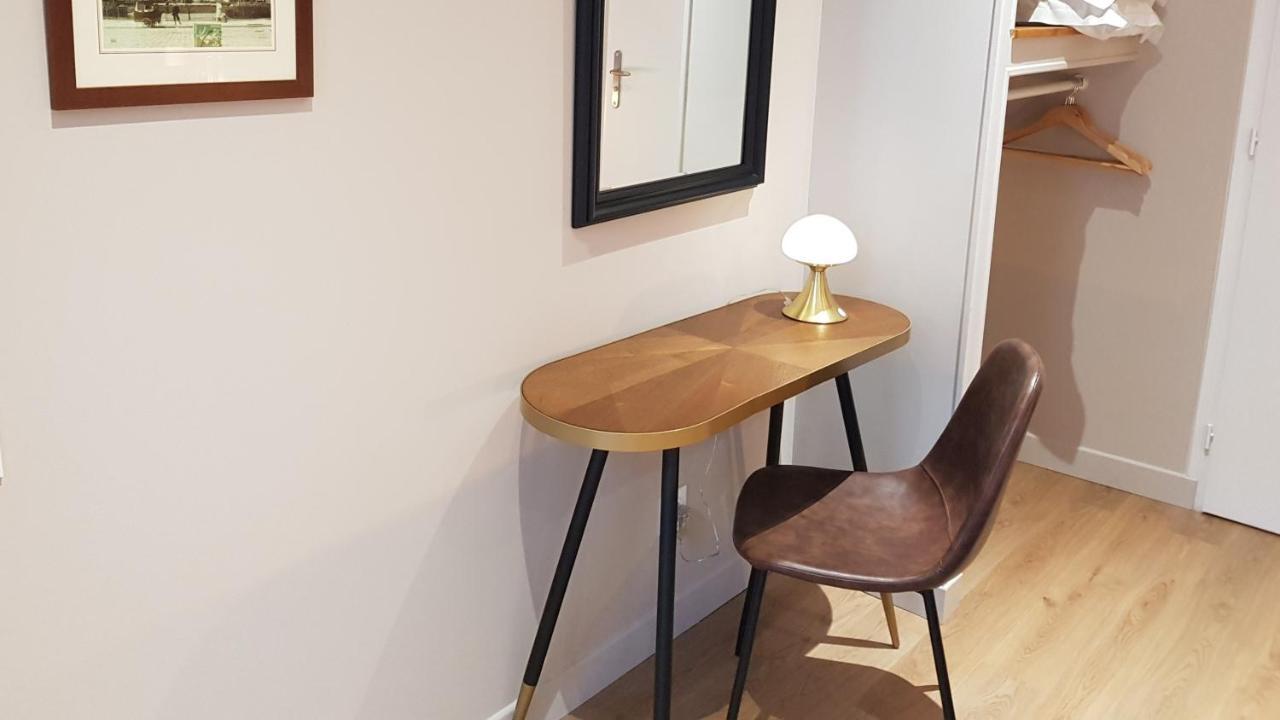 Le Beaugency Hotel Bagian luar foto